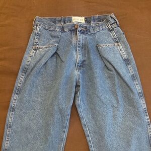 Proche Relaxed Boyfriend Jeans in Light Blue
